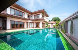 5 bedrooms Pool House, Huai Yai for $519,000
