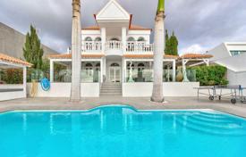 Furnished three-level villa with a pool, a garden and a sea view in El Madroñal, Tenerife, Spain for 2,500,000 €