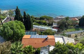 Villa with sea views in Bordighera, Liguria, Italy for 1,900,000 €