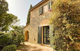 Two-storey stone villa with a pool in Guardistallo, Tuscany, Italy for 1,300,000 €