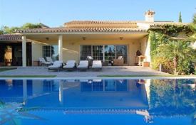 Spacious villa with a swimming pool, a garden and a parking, Marbella, Spain for 7,400 € per week