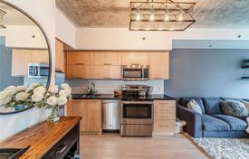 Apartment – Nelson Street, Toronto, Ontario,  Canada for C$697,000