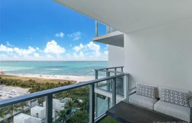 Stylish apartment with stunning ocean views in Miami Beach, Florida, USA for $1,750,000