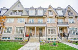 Terraced house – Scarborough, Toronto, Ontario,  Canada for C$1,046,000
