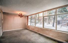 Apartment – Yonge Street, Toronto, Ontario,  Canada for C$926,000