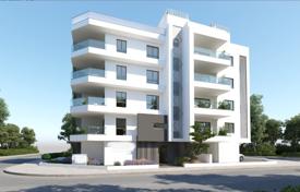 Complex in the prestigious area of Saint George in Larnaca for 300,000 €