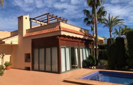 Three-level villa with a pool and a garden in La Nucia, Alicante, Spain for 625,000 €