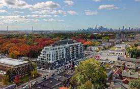 Apartment – East York, Toronto, Ontario,  Canada for C$749,000