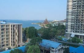 Apartment – Pattaya, Chonburi, Thailand for $186,000