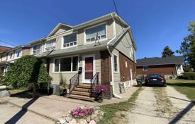 Terraced house – Lake Shore Boulevard West, Etobicoke, Toronto,  Ontario,   Canada for C$1,057,000