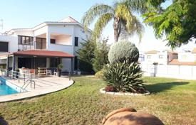 Luxurious 400 m² House with Swimming Pool in Aradippou, Larnaca for 1,000,000 €