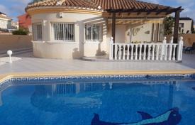 Charming villa with a pool near the sea in La Zenia, Alicante, Spain for 445,000 €
