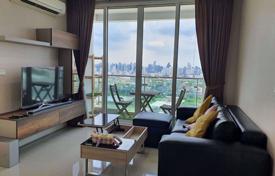 2 bed Condo in T. C. Green Huai Khwang Sub District for $182,000