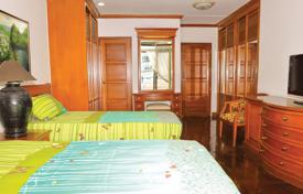 3 bed Penthouse in Le Premier 1 Khlong Toei Nuea Sub District for $2,183,000