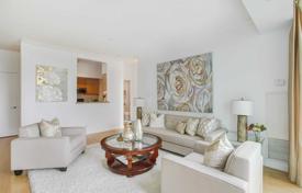 Apartment – Lake Shore Boulevard West, Etobicoke, Toronto,  Ontario,   Canada for C$837,000