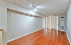 Apartment – Dundas Street West, Toronto, Ontario,  Canada for C$717,000