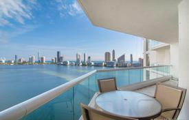 Stylish furnished apartment on the first line from the ocean in Aventura, Florida, USA for $1,925,000