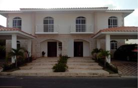 Detached house – Punta Cana, La Altagracia, Dominican Republic for $450,000