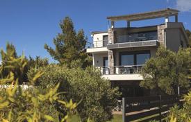 Modern villa 200 m from the sandy beach in the resort of Sithonia, Halkidiki, Greece for 3,900 € per week