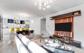 Apartment – Bathurst Street, Toronto, Ontario,  Canada for C$1,046,000