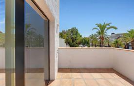 Bright and cozy apartment in a modern complex near the sea, Marbella, Spain for 449,000 €