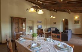 Terraced house – Colle di Val D'elsa, Tuscany, Italy for $5,800 per week