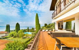 Spacious villa with a panoramic terrace overlooking the lake, Garda, Italy for 1,500,000 €