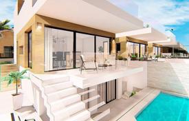 Exclusive villas with a swimming pool at 70 meters from the beach, La Mata, Spain for 820,000 €