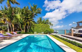 Fully renovated villa with a pool, a terrace and views of the bay, Miami Beach, USA for $5,500,000