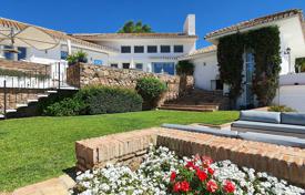 Villa – Benalmadena, Andalusia, Spain for 3,595,000 €