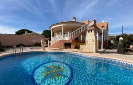 Two-storey villa with a pool in Los Balcones, Alicante, Spain for 330,000 €