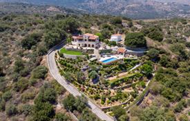 Magnificent villa with a pool and panoramic views in Vrysses, Crete, Greece for 1,200,000 €