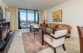 Modern apartment with ocean views in a residence on the first line of the beach, Miami Beach, Florida, USA for $850,000