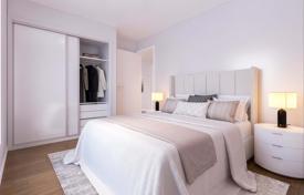2 bedrooms; 2 bathrooms; Garage for 500,000 €