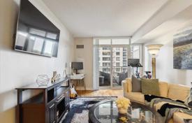 Apartment – Dundas Street West, Toronto, Ontario,  Canada for C$744,000