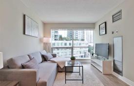 Apartment – Yonge Street, Toronto, Ontario,  Canada for C$698,000
