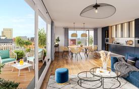 Apartment – Paris, Ile-de-France, France for From 494,000 €