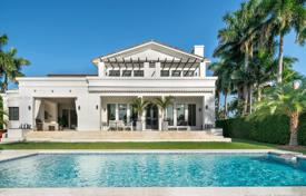 Magnificent family villa with a private garden, a pool, a terrace and views of the bay, Golden Beach, USA for $7,900,000