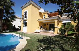 Two-storey villa 150 m from the beach, Marbella, Costa del Sol, Spain for 3,000 € per week