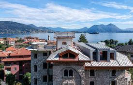Villa – Baveno, Piedmont, Italy for 2,100,000 €