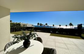 Beachfront Apartment with 3 pools, New Golden Mile, Marbella, Spain for 1,850,000 €