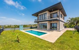 Beautiful villa with a pool and a garden, Avsallar, Alanya, Turkey for $446,000