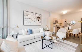Apartment – Queen Street East, Toronto, Ontario,  Canada for C$977,000