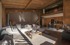 Apartment in a three-level chalet in the center of Megeve, Alps, France for 4,500 € per week