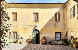 Classic villa in Rosignano Marittimo, Tuscany, Italy for 700,000 €