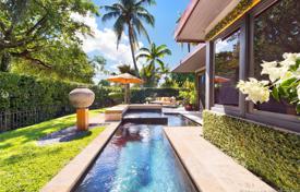 Cozy villa with a garden, a backyard, a pool and a relaxation area, Miami Beach, USA for $2,000,000