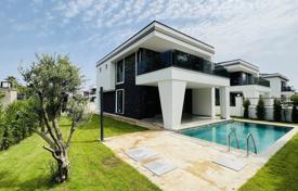 3-Bedroom Detached House Near the Sea in Kemer for $1,020,000