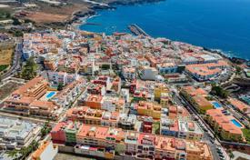New apartment with a storage room in Playa San Juan, Tenerife, Spain for 275,000 €