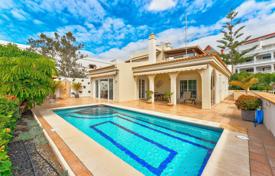 Three-storey villa with a swimming pool, a lush garden and beautiful views in Costa Adeje, Spain for 5,200,000 €