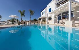 Luxury villa 500 meters from the beach, Santa Maria al Bagno, Apulia, Italy for 15,000 € per week